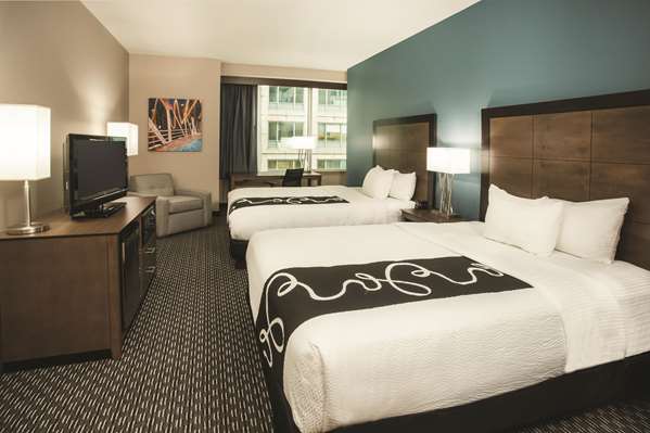  - La Quinta Inn & Suites Downtown Chicago
