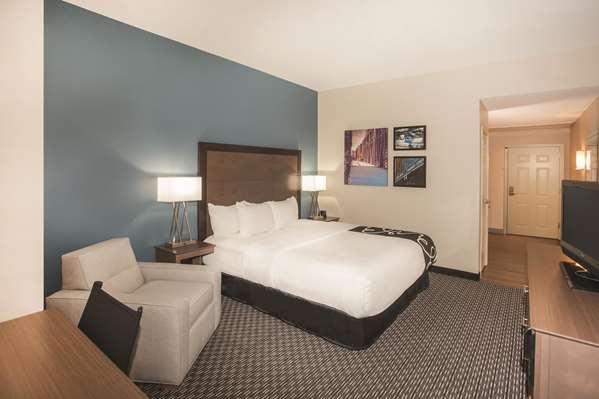  - La Quinta Inn & Suites Downtown Chicago