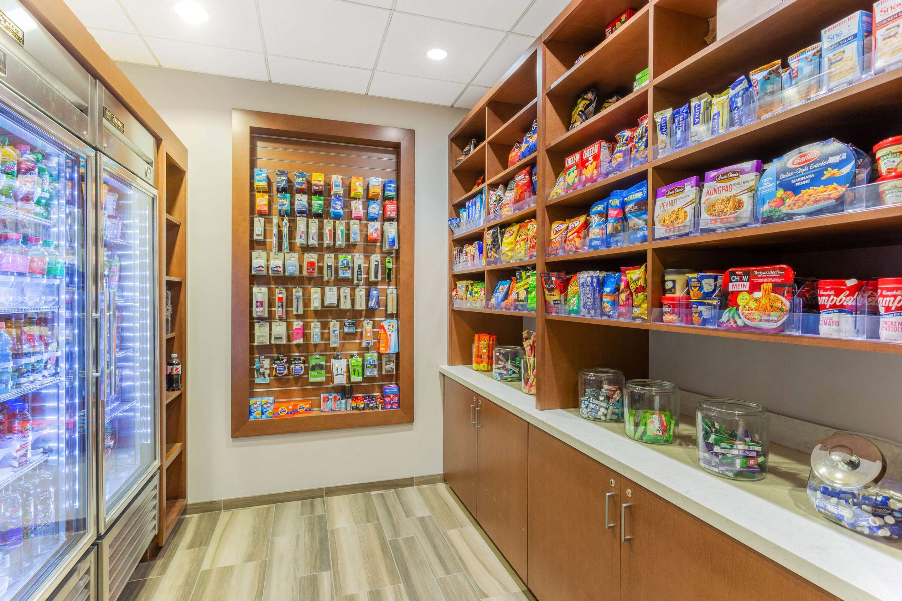 Property amenity | La Quinta Inn & Suites by Wyndham Chicago Downtown