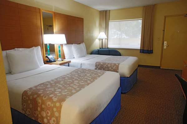  - La Quinta Inn Northeast Fort Lauderdale