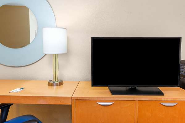  - La Quinta Inn Northeast Fort Lauderdale