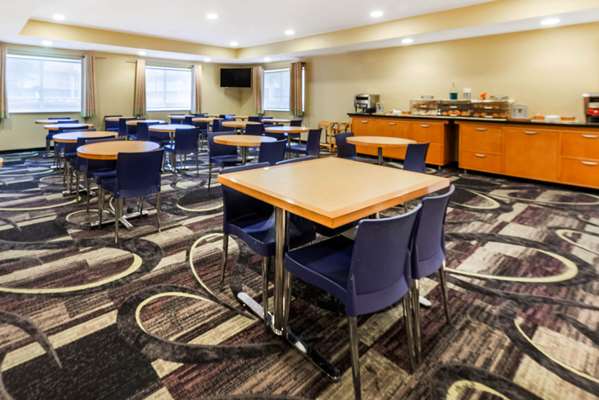  - La Quinta Inn Northeast Fort Lauderdale