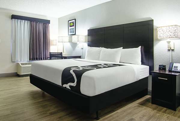  - La Quinta Inn West Palm Beach - FL Turnpike, Exit 99