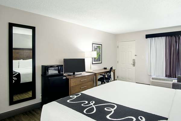  - La Quinta Inn West Palm Beach - FL Turnpike, Exit 99