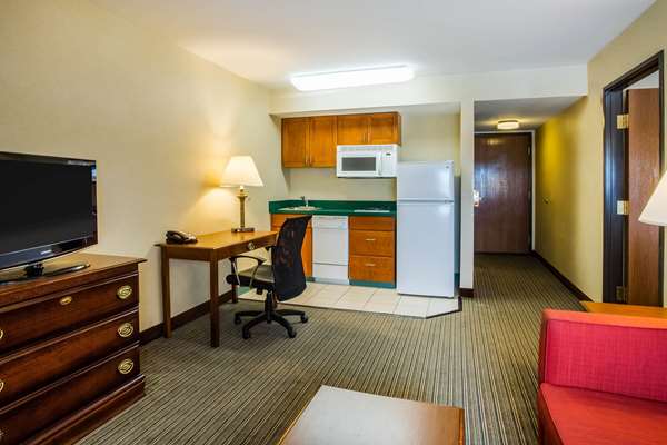 Suite - La Quinta Inn & Suites St Albans