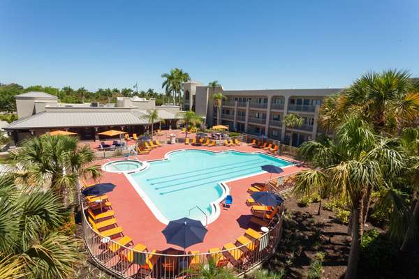 Pool - La Quinta Inn & Suites Sanibel Fort Myers