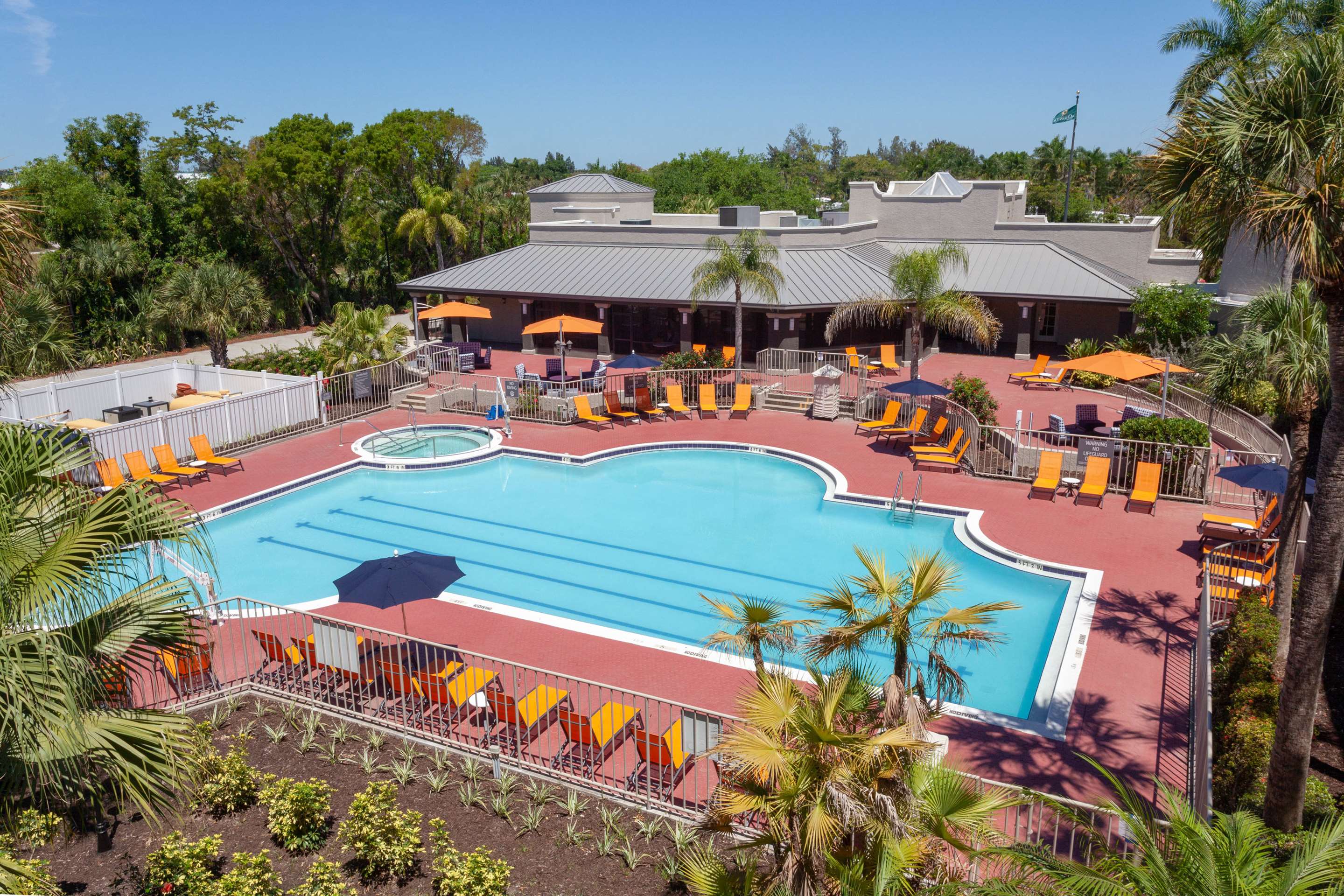 pool view | La Quinta Inn & Suites by Wyndham Ft. Myers-Sanibel Gateway