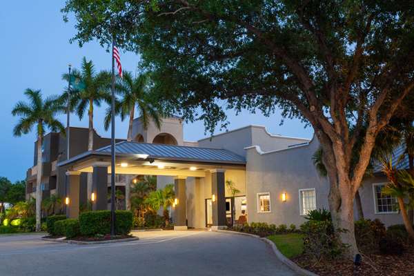 Exterior view - La Quinta Inn & Suites Sanibel Fort Myers