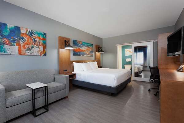 - La Quinta Inn & Suites Sanibel Fort Myers