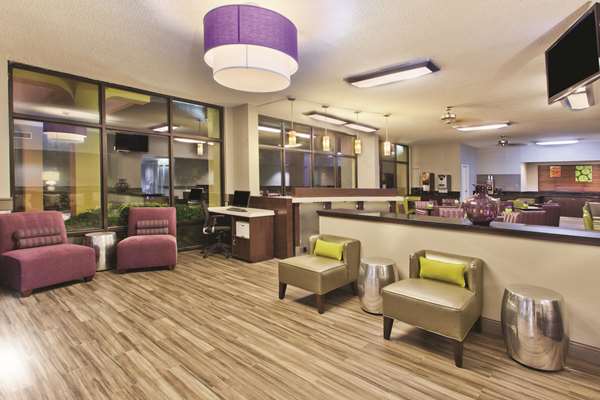  - La Quinta Inn & Suites West Ashley Charleston