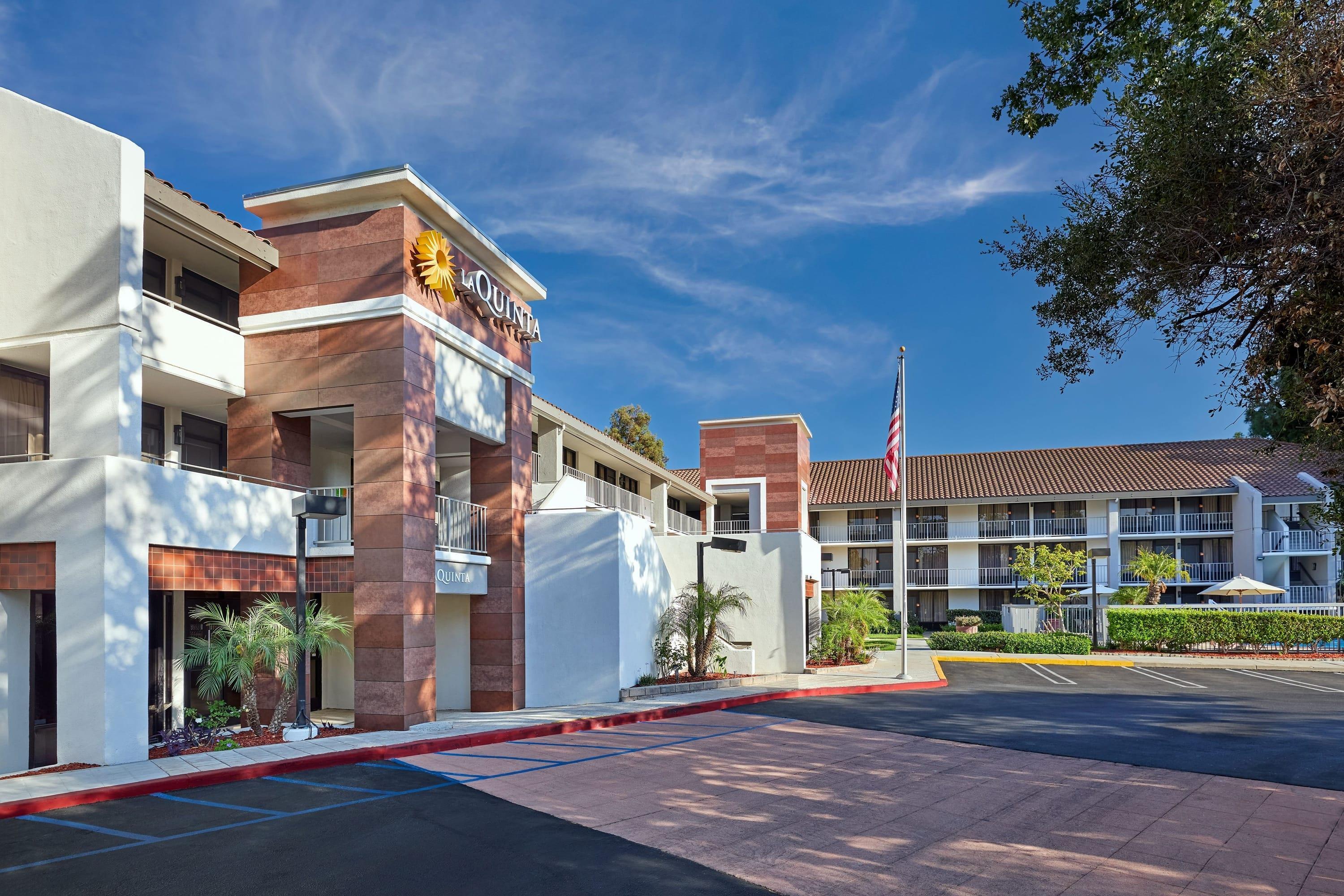Exterior | La Quinta by Wyndham Thousand Oaks-Newbury Park