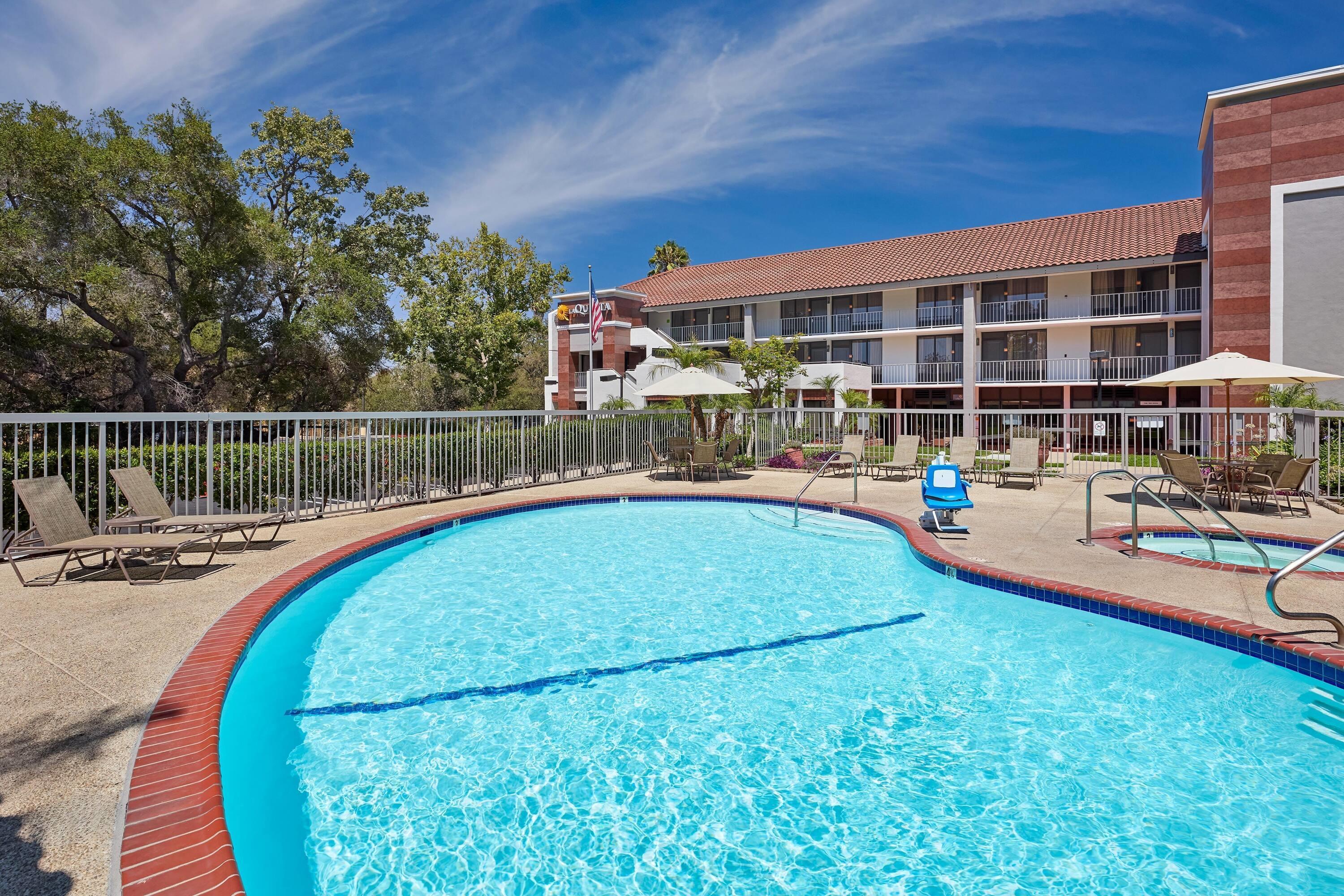 Pool | La Quinta by Wyndham Thousand Oaks-Newbury Park