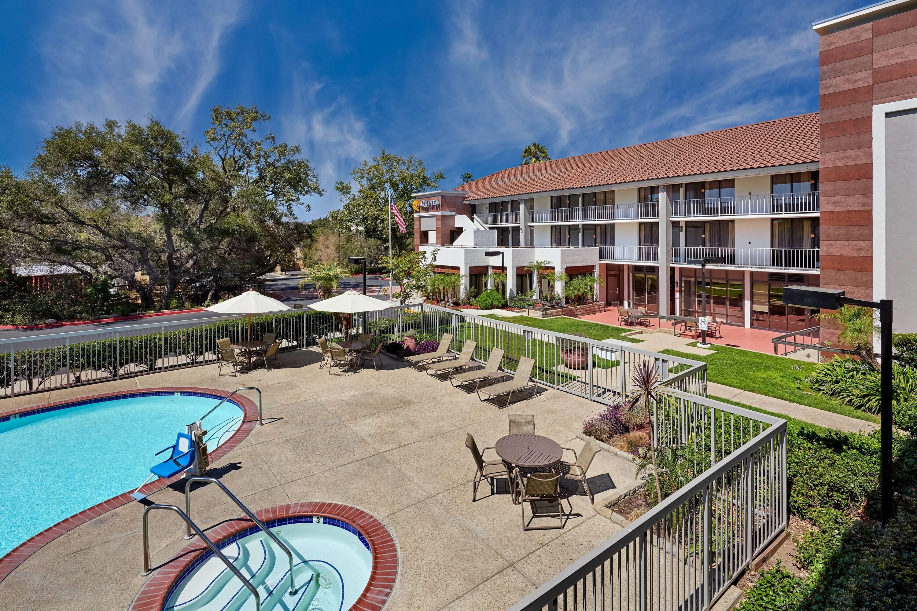 Pool | La Quinta by Wyndham Thousand Oaks-Newbury Park