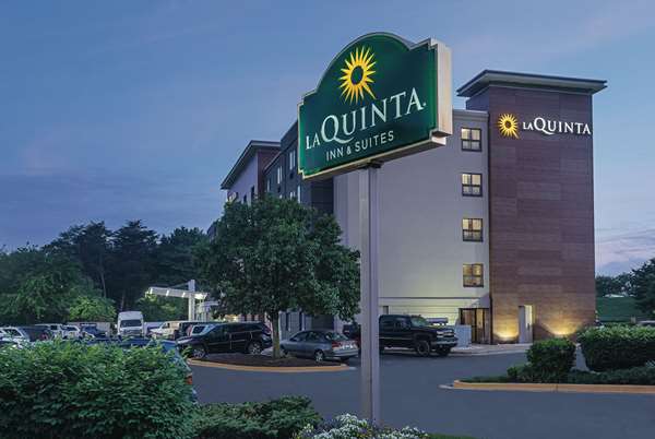 Exterior view - La Quinta Inn & Suites Airport Linthicum
