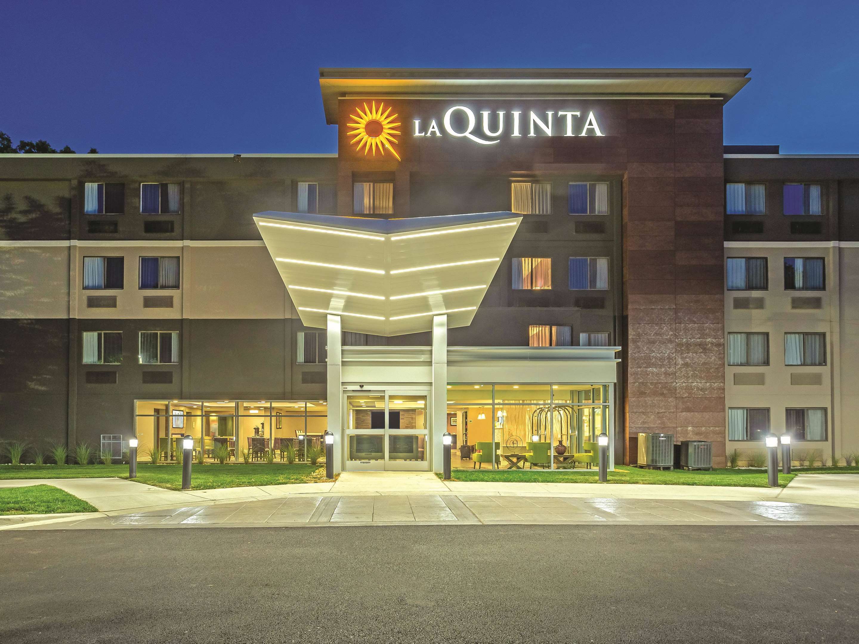 Exterior | La Quinta by Wyndham Columbia / Fort Meade