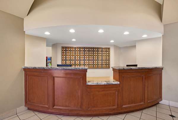  - La Quinta Inn & Suites New Haven - I-95, Exit 46