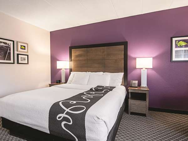  - La Quinta Inn & Suites Portland