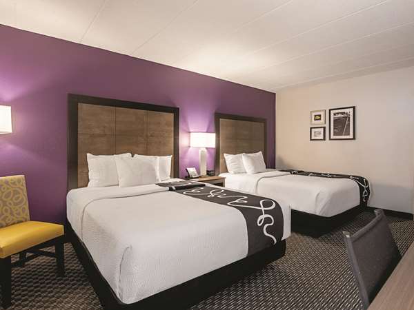  - La Quinta Inn & Suites Portland