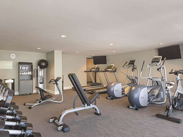 Fitness/ Exercise Room - La Quinta Inn & Suites Salem