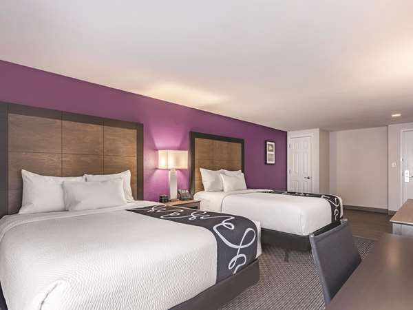  - La Quinta Inn & Suites Salem