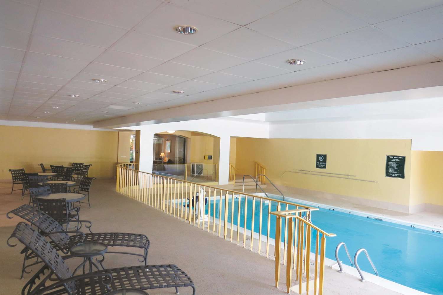 La Quinta Inn & Suites Stamford, CT See Discounts