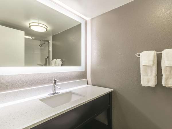  - La Quinta Inn Virginia Beach