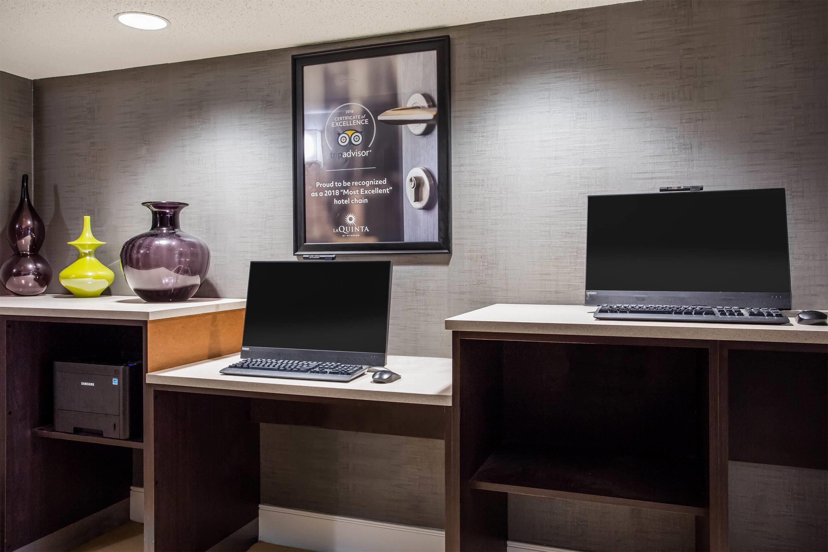 Business Center | La Quinta Inn & Suites by Wyndham Virginia Beach