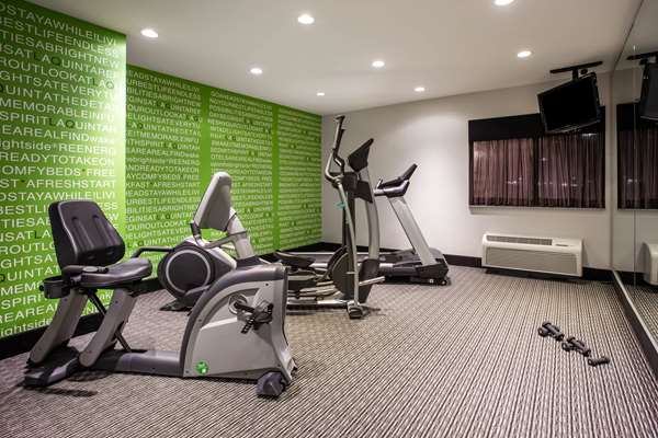 Fitness/ Exercise Room - La Quinta Inn Oshkosh - I-41, Exit 119
