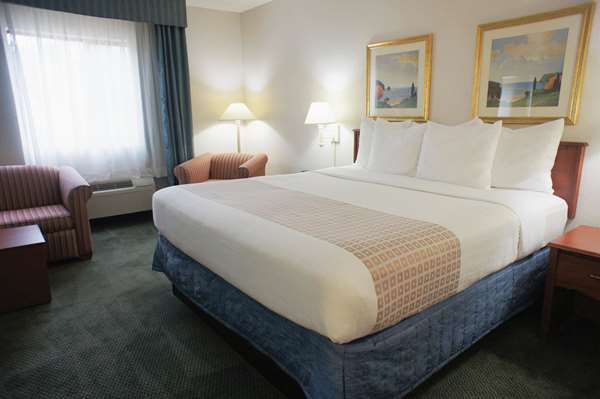  - La Quinta Inn East Tamarac