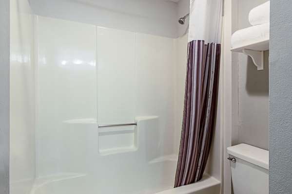  - La Quinta Inn East Tamarac