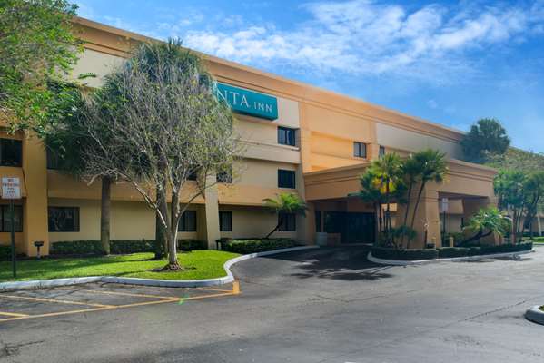 Exterior view - La Quinta Inn East Tamarac