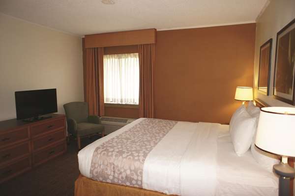 Suite - La Quinta Inn Southeast Tampa - I-75, Exit 257