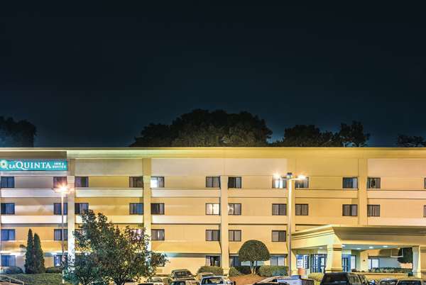 Exterior view - La Quinta Inn & Suites Roswell