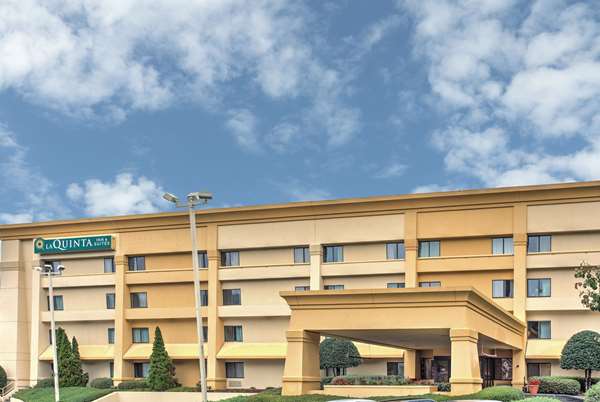 Exterior view - La Quinta Inn & Suites Roswell