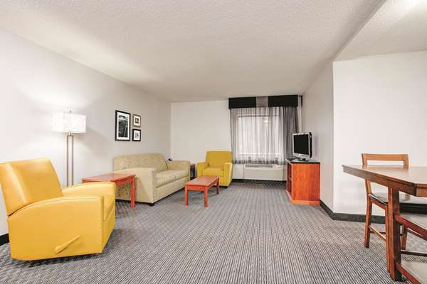 Suite - La Quinta Inn & Suites Roswell