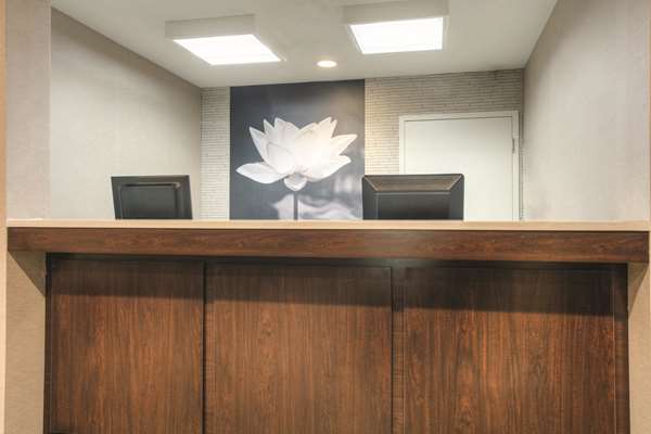  - La Quinta Inn & Suites Roswell