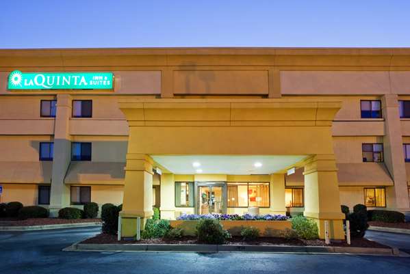 Exterior view - La Quinta Inn Columbus
