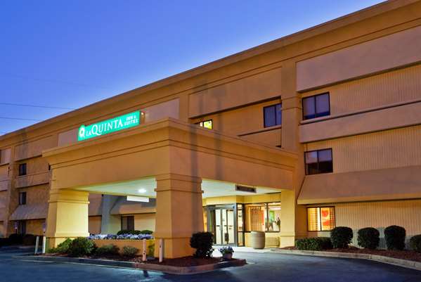 Exterior view - La Quinta Inn Columbus