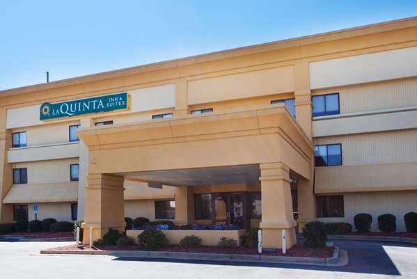 Exterior view - La Quinta Inn Columbus