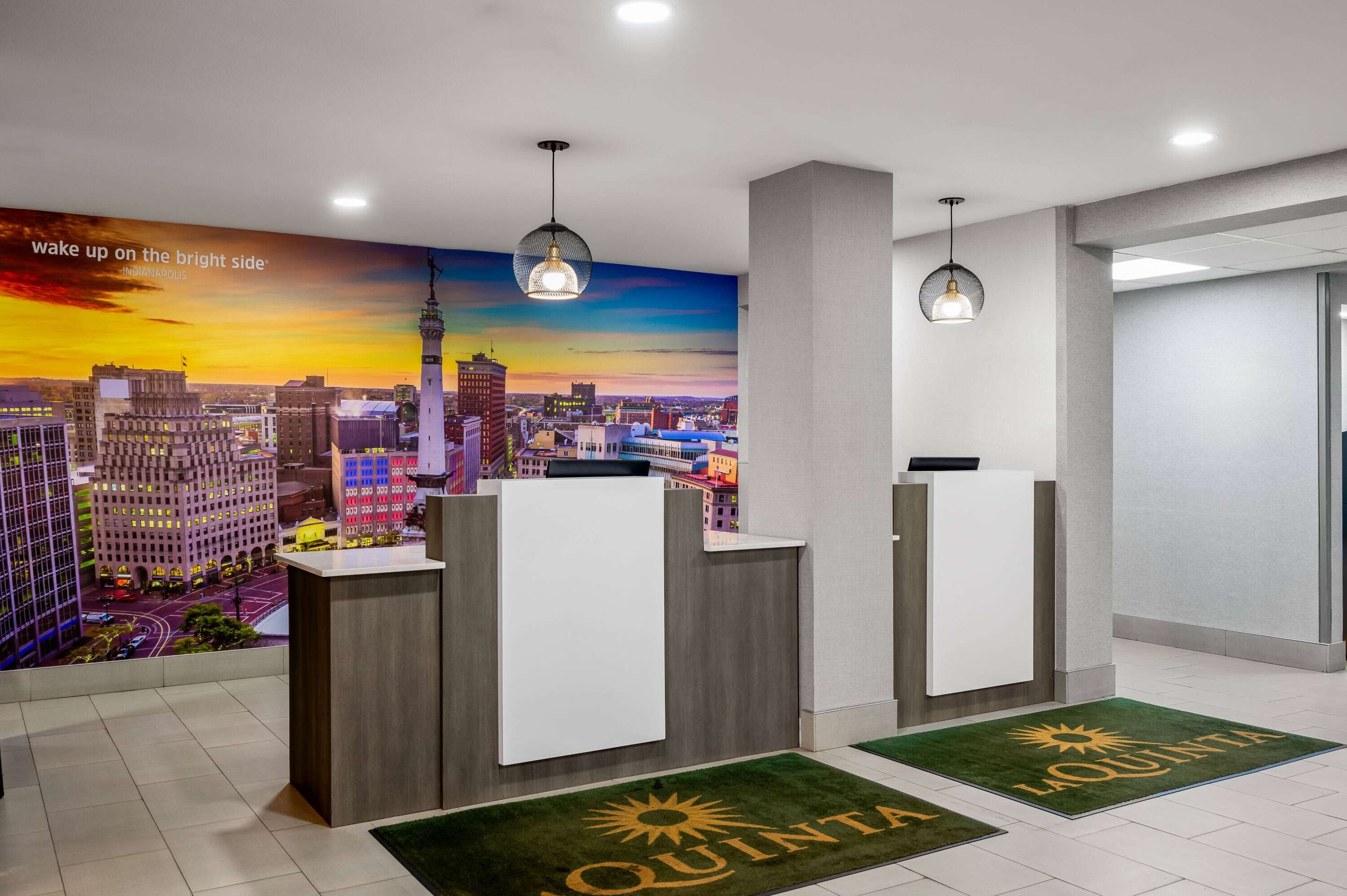Reception | La Quinta Inn by Wyndham Indianapolis Airport Executive Dr