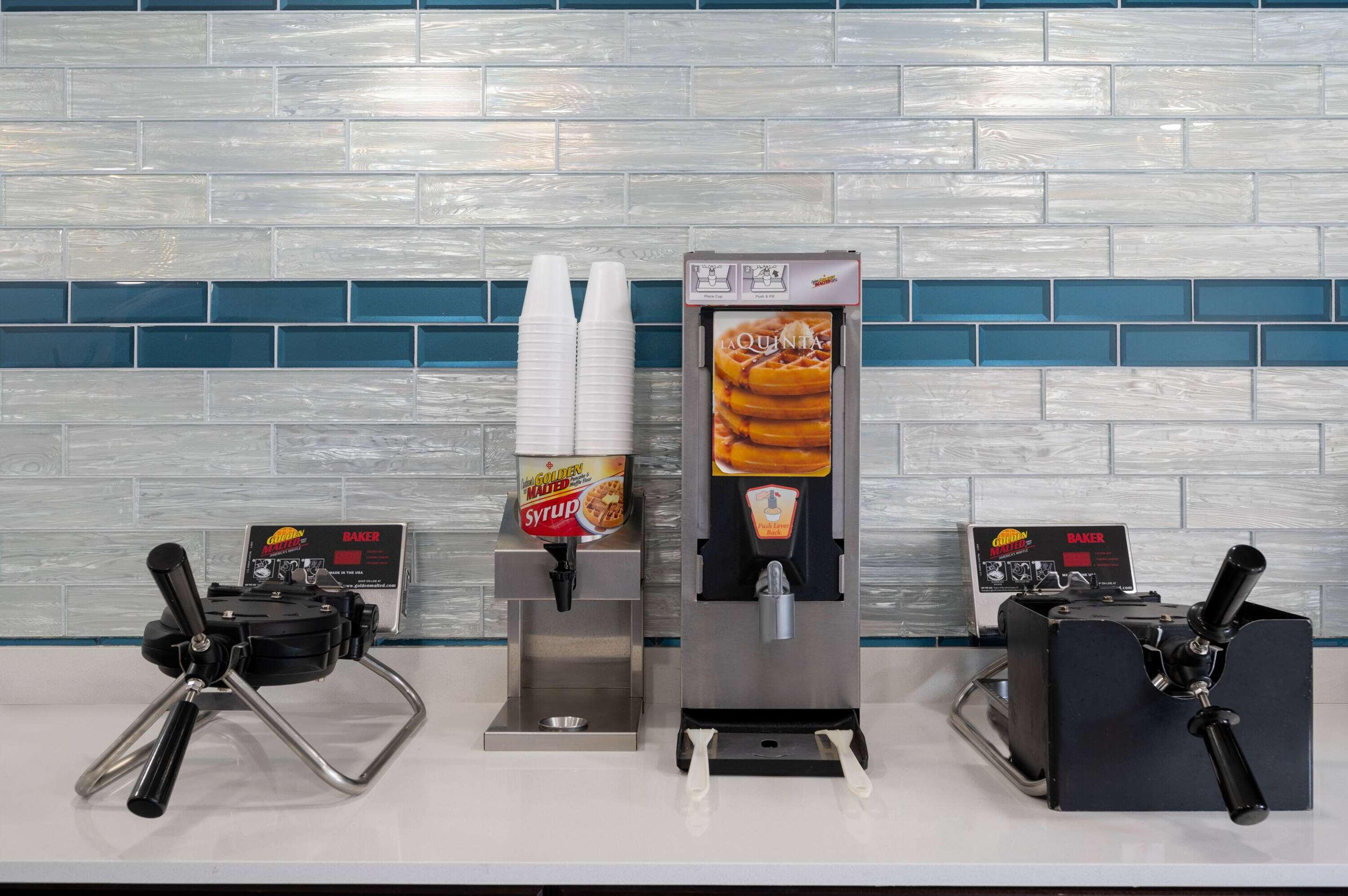 Property amenity | La Quinta Inn by Wyndham Indianapolis Airport Executive Dr
