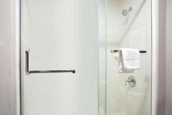  - La Quinta Inn Hazelwood - I-270, Exit 25