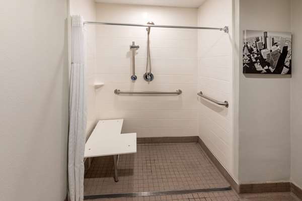  - La Quinta Inn Northwest Houston