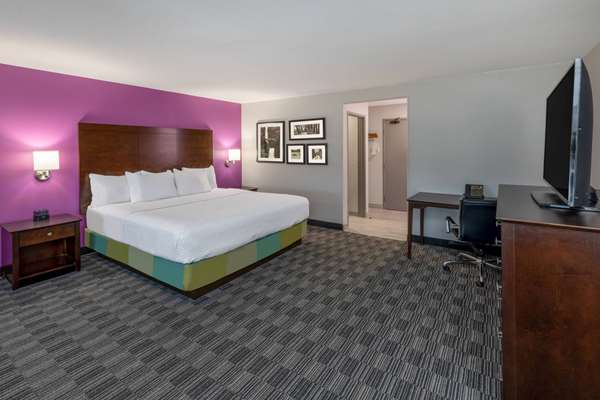  - La Quinta Inn Northwest Houston