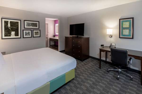  - La Quinta Inn Northwest Houston