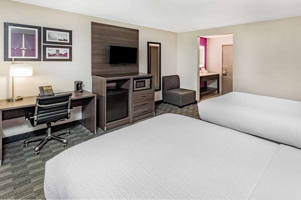  - La Quinta Inn Southwest Houston