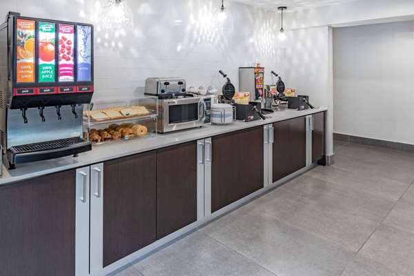  - La Quinta Inn Southwest Houston