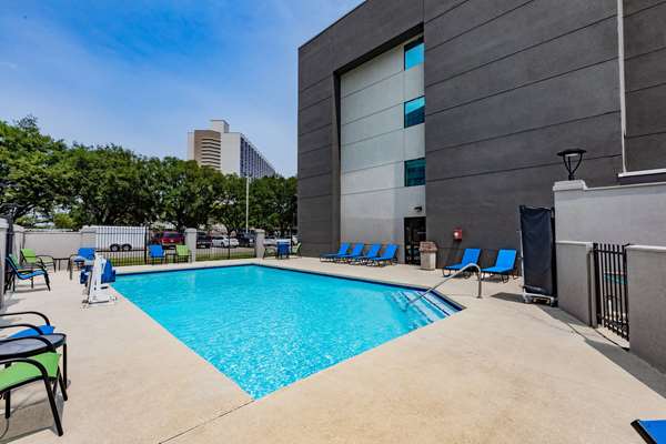 Pool - La Quinta Inn Southwest Houston