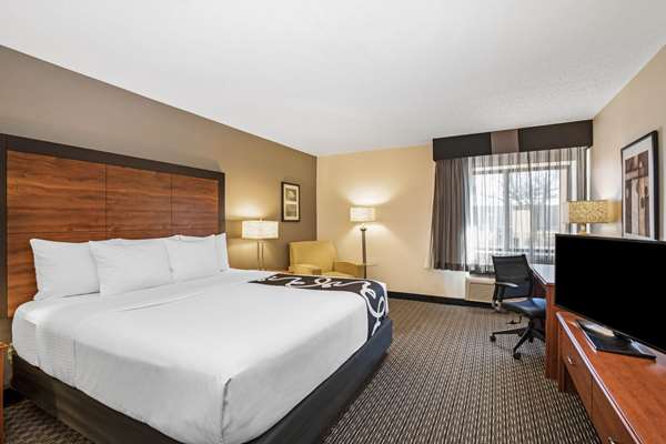 Suite - La Quinta Inn & Suites North Little Rock