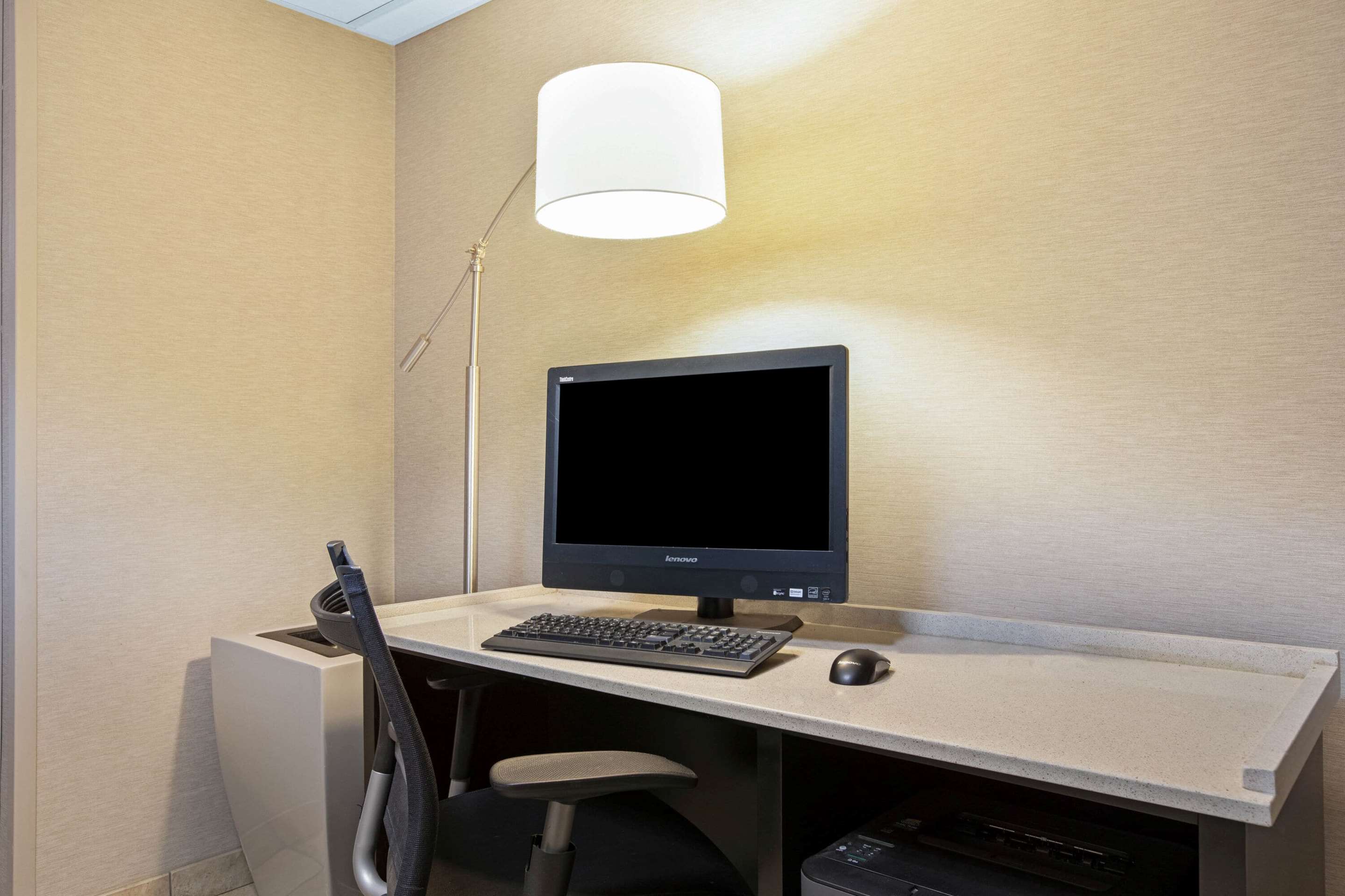 Business Center | La Quinta by Wyndham N Little Rock - McCain Mall